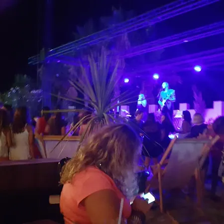 Lägenhet Les Pieds Dans L'eau Grimaud