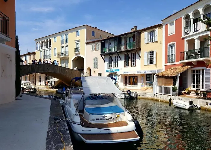 Apartment Les Pieds Dans L'eau Grimaud